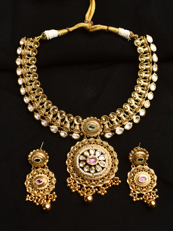 Golden Necklace Set