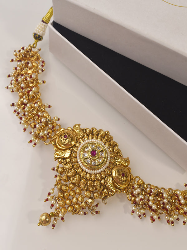 Golden Polish Necklace Set