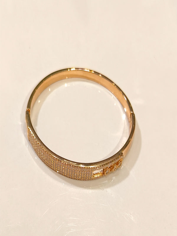 Golden Polish with Stone Bracelet