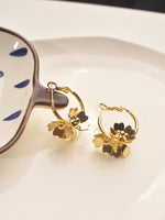 Load image into Gallery viewer, Golden Floral Hoop Earrings 
