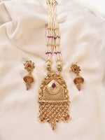 Load image into Gallery viewer, Golden Necklace with Large Pendant Set
