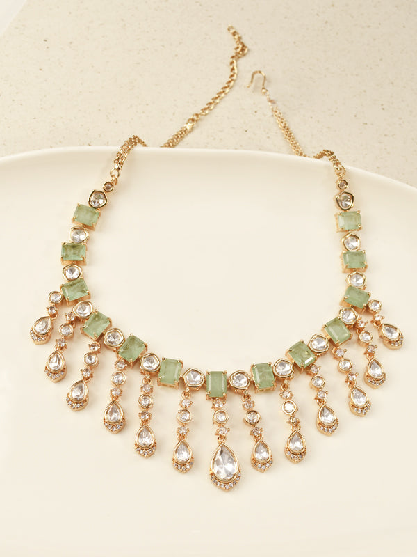 Golden Polish Stylish Kundan Necklace Set