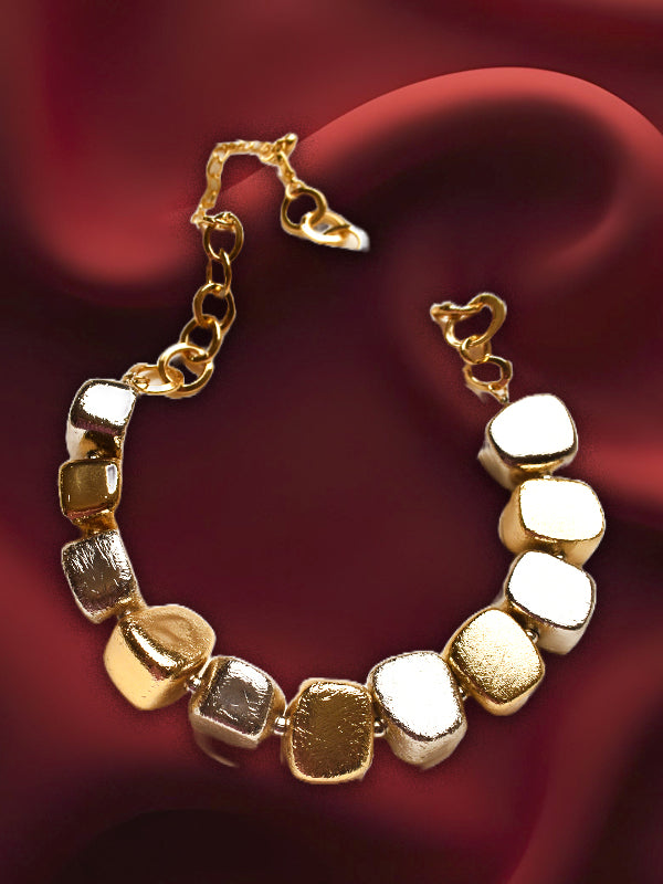 Golden Square Necklace