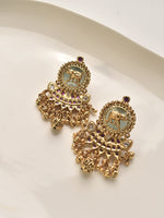 Load image into Gallery viewer, Golden earrings with intricate designs 
