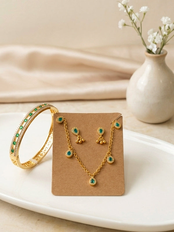 Green-Stone Necklace and Bracelet Combo