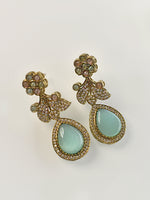 Load image into Gallery viewer,  Green Earrings
