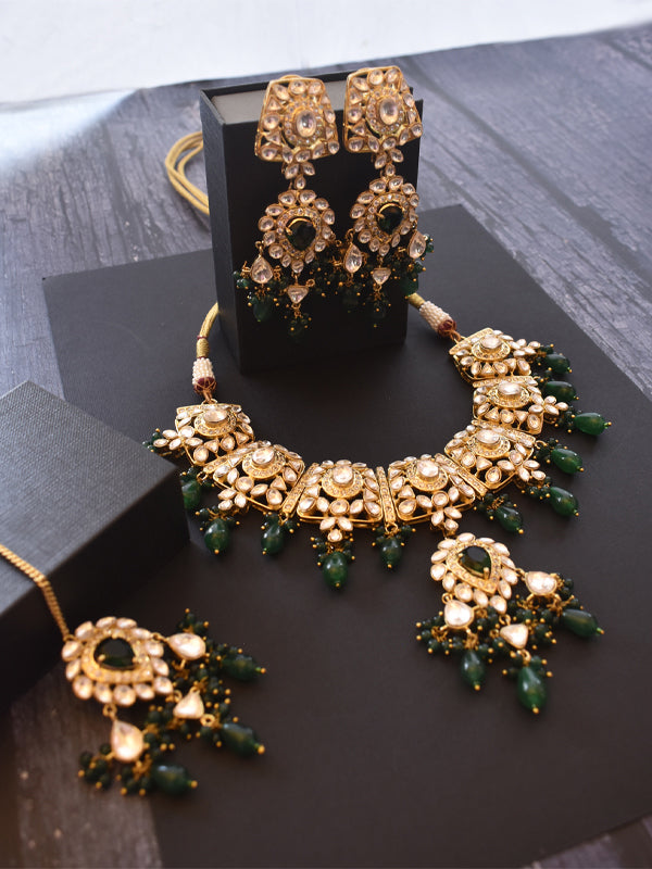 Green Kundan Necklace Set