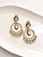 Load image into Gallery viewer, Green Earrings with Golden Polish 
