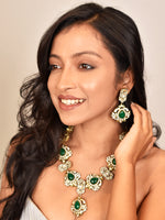 Load image into Gallery viewer, Kundan Necklace With Green Stone
