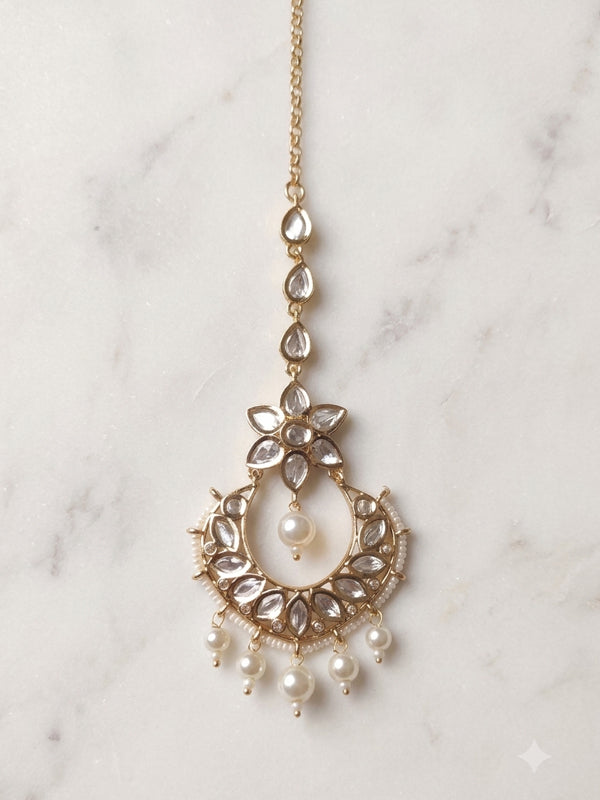 Kundan Chandbali Maang Tikka with Pearl Drops