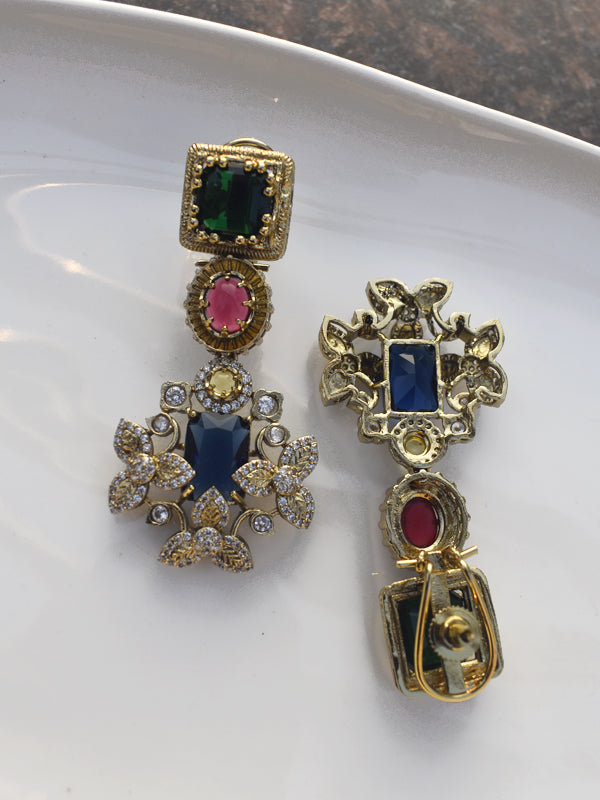 Long earring with colorful stone