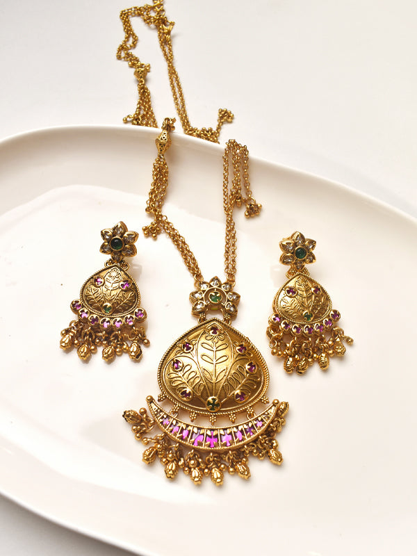 Long Golden Necklace Set