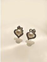 Load image into Gallery viewer, Love Earrings
