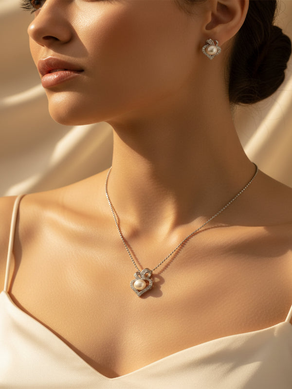 Love Pearl Chain