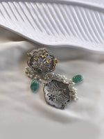 Load image into Gallery viewer, Metal Earrings
