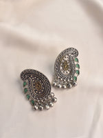 Load image into Gallery viewer, Metal Earrings
