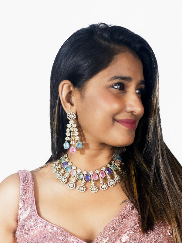 Multicolored gemstones and kundan