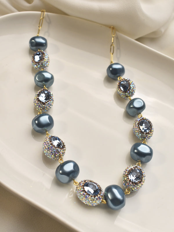 Necklace with Blue Pearls and Crystal-like Beads 