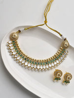 Load image into Gallery viewer, Ornate Necklace with Green and White Kundan 
