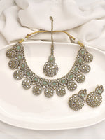 Load image into Gallery viewer, Ornate necklace and earrings set 
