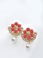Load image into Gallery viewer, Pearl Drop Earrings
