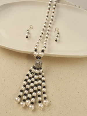 Pearl Necklace with Tassel 