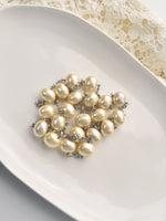Load image into Gallery viewer, Pearl necklace 
