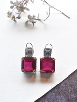 Load image into Gallery viewer, Red Stone Earring
