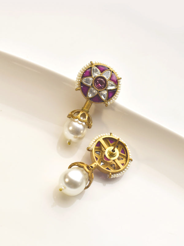 Red Stone Stud | White Kundan with Pearl