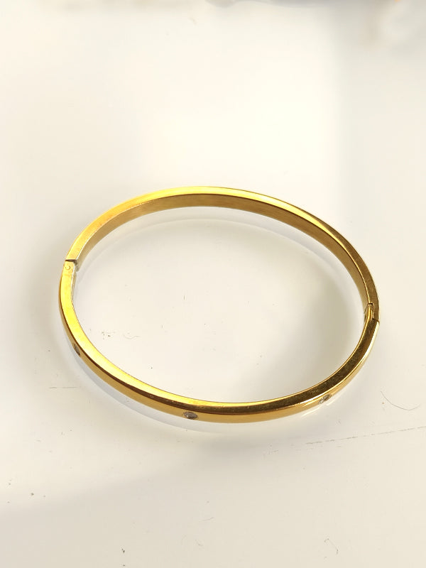 Round Bracelet