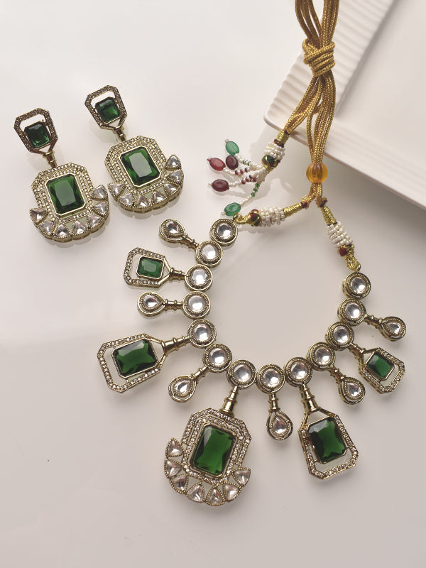Royal Kundan Necklace Set