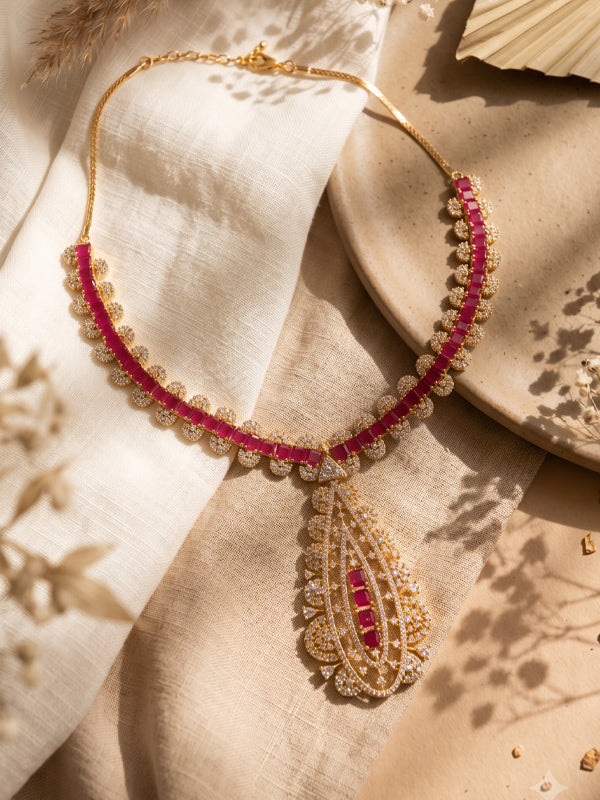 Ruby red & ad crystal pendant necklace set