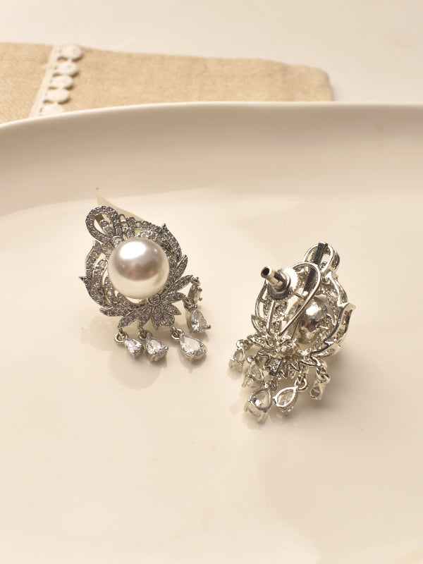  Silver Earrings with Pearl