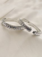 Load image into Gallery viewer, Silver bracelet with clear gemstones 
