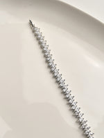 Load image into Gallery viewer, Silver bracelet with clear stones 
