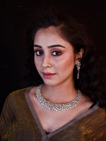 Load image into Gallery viewer, Stone Choker Necklace
