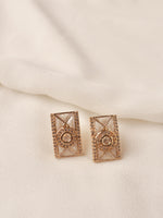 Load image into Gallery viewer, Stylish Earring
