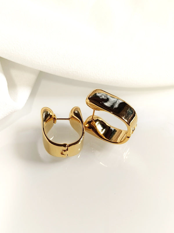 Stylish Golden Earring