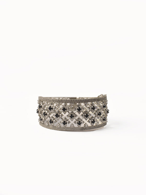 Stylish Floral Design AD Bracelet