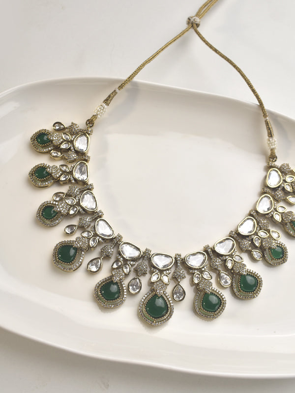 Stylish Green Necklace set
