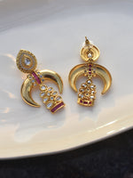 Load image into Gallery viewer, Stylish Kundan Earrings
