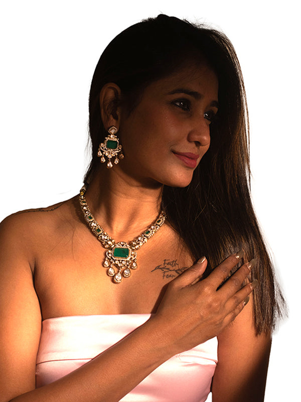 Stylish Kundan Necklace Set | Golden Polish Kundan Necklace set...