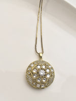 Load image into Gallery viewer, Stylish Kundan Pendant Set
