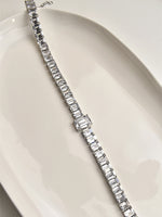 Load image into Gallery viewer,  Stylish White Necklace Set
