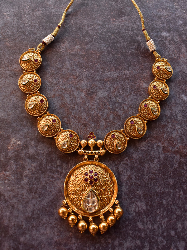 Traditional Necklace Set