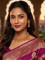 Load image into Gallery viewer, Traditional Necklace Set with Hanging Beads
