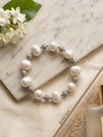 Load image into Gallery viewer, Classic Pearl &amp; Peach Beaded Charm Bracelet | Peach &amp; White Pearl Beaded Bracelet
