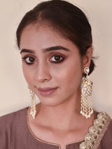 White Kundan