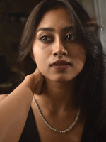 Load image into Gallery viewer, White Necklace
