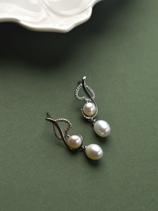 White Pearl Earring